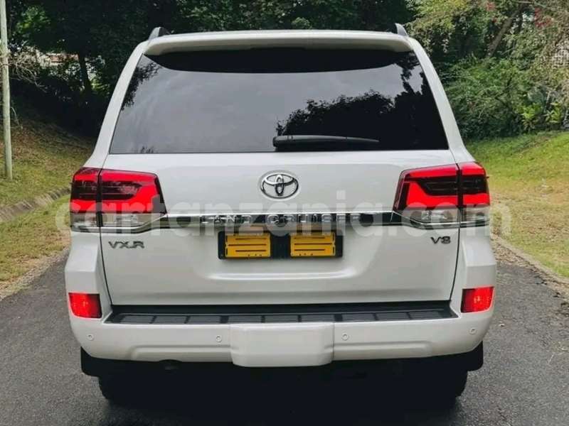 Big with watermark toyota land cruiser mara butiama 23919