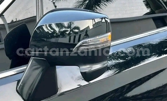 Buy Used Toyota Fortuner Black Car in Buhigwe in Kigoma Buy Used Toyota Fortuner Black Car in Buhigwe in Kigoma