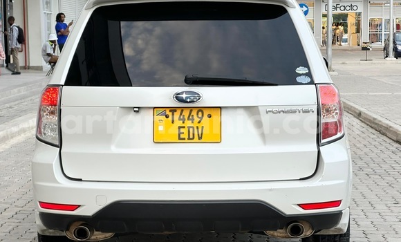 Nunua Ilio tumika Subaru Forester Nyeupe Gari ndani ya Dar es Salaam nchini Dar es Salaam Nunua Ilio tumika Subaru Forester Nyeupe Gari ndani ya Dar es Salaam nchini Dar es Salaam