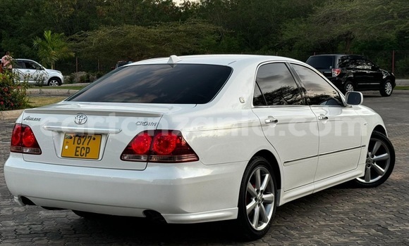 Nunua Ilio tumika Toyota Crown Nyeupe Gari ndani ya Dar es Salaam nchini Dar es Salaam Nunua Ilio tumika Toyota Crown Nyeupe Gari ndani ya Dar es Salaam nchini Dar es Salaam