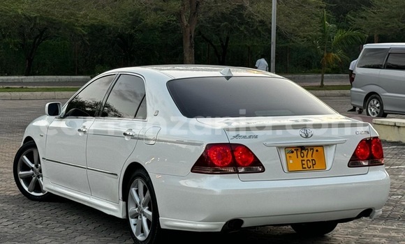 Nunua Ilio tumika Toyota Crown Nyeupe Gari ndani ya Dar es Salaam nchini Dar es Salaam Nunua Ilio tumika Toyota Crown Nyeupe Gari ndani ya Dar es Salaam nchini Dar es Salaam