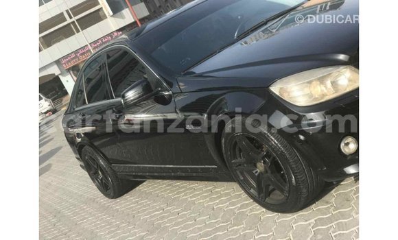 Nunua Imported Mercedes‒Benz 190 (W201) Nyeusi Gari ndani ya Import - Dubai nchini Arusha Nunua Imported Mercedes‒Benz 190 (W201) Nyeusi Gari ndani ya Import - Dubai nchini Arusha