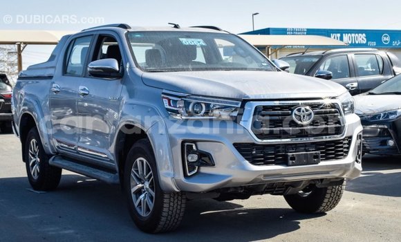 Nunua Imported Toyota Hilux Nyingine Gari ndani ya Import - Dubai nchini Arusha Nunua Imported Toyota Hilux Nyingine Gari ndani ya Import - Dubai nchini Arusha