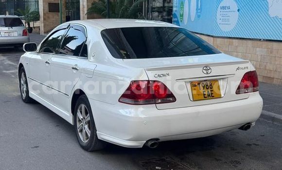 Buy Used Toyota Crown Other Car in Dar es Salaam in Dar es Salaam