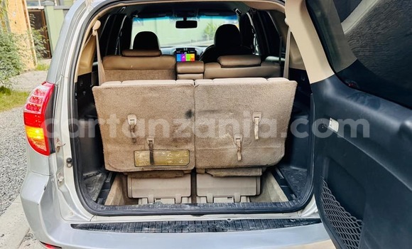 Buy Used Toyota Vanguard Other Car in Dar es Salaam in Dar es Salaam Buy Used Toyota Vanguard Other Car in Dar es Salaam in Dar es Salaam