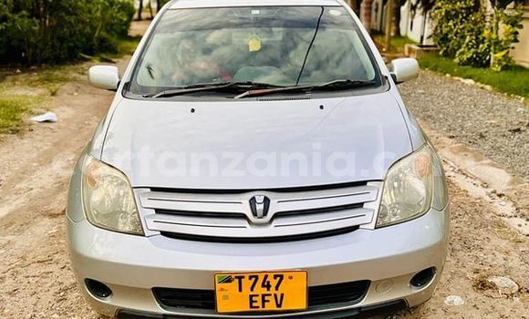 Buy Used Toyota IST Other Car in Dar es Salaam in Dar es Salaam Buy Used Toyota IST Other Car in Dar es Salaam in Dar es Salaam