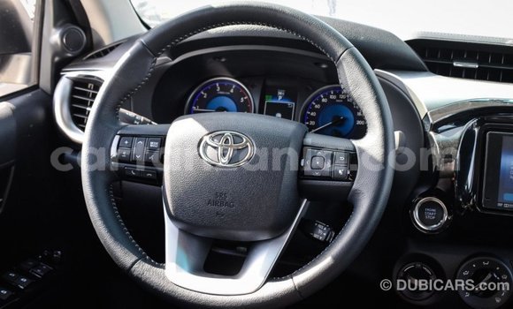 Nunua Imported Toyota Hilux Nyingine Gari ndani ya Import - Dubai nchini Arusha Nunua Imported Toyota Hilux Nyingine Gari ndani ya Import - Dubai nchini Arusha