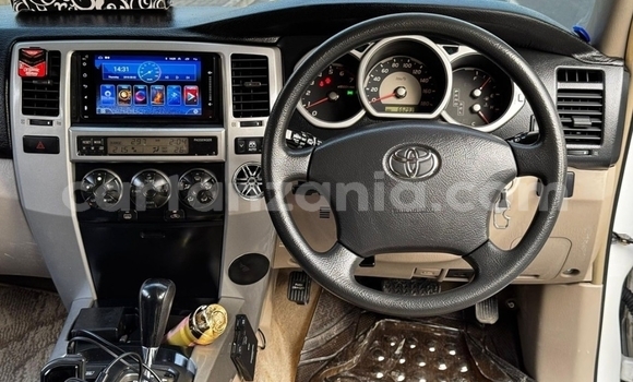 Buy Import Toyota Surf White Car in Dar es Salaam in Dar es Salaam Buy Import Toyota Surf White Car in Dar es Salaam in Dar es Salaam