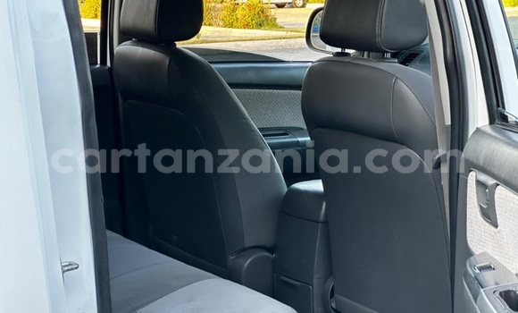 Buy Used Toyota Pickup White Car in Dar es Salaam in Dar es Salaam Buy Used Toyota Pickup White Car in Dar es Salaam in Dar es Salaam