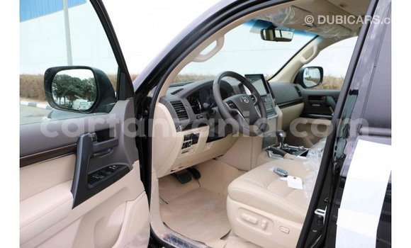 Nunua Imported Toyota Land Cruiser Nyeusi Gari ndani ya Import - Dubai nchini Arusha Nunua Imported Toyota Land Cruiser Nyeusi Gari ndani ya Import - Dubai nchini Arusha