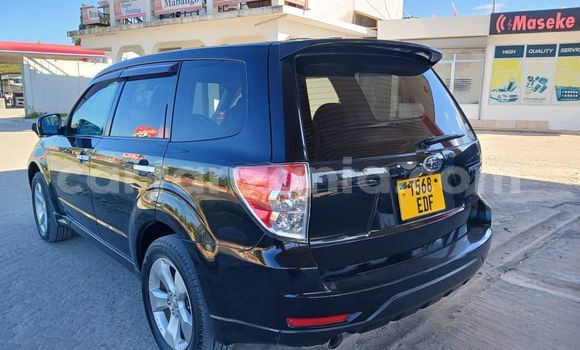 Nunua Ilio tumika Subaru Forester Nyeusi Gari ndani ya Dar es Salaam nchini Dar es Salaam Nunua Ilio tumika Subaru Forester Nyeusi Gari ndani ya Dar es Salaam nchini Dar es Salaam