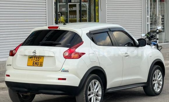 Buy New Nissan Juke White Car in Dar es Salaam in Dar es Salaam Buy New Nissan Juke White Car in Dar es Salaam in Dar es Salaam