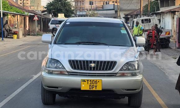 Buy Used Toyota Harrier Silver Car in Dar es Salaam in Dar es Salaam