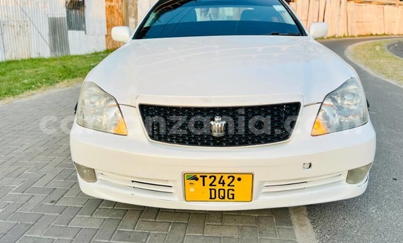 Buy Used Toyota Crown Other Car in Dar es Salaam in Dar es Salaam Buy Used Toyota Crown Other Car in Dar es Salaam in Dar es Salaam