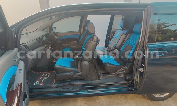 Buy Used Toyota ISis Blue Car in Tanga in Tanga