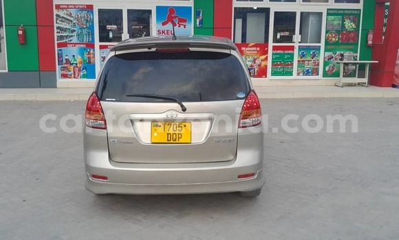 Buy Used Toyota Spacio Silver Car in Dar es Salaam in Dar es Salaam