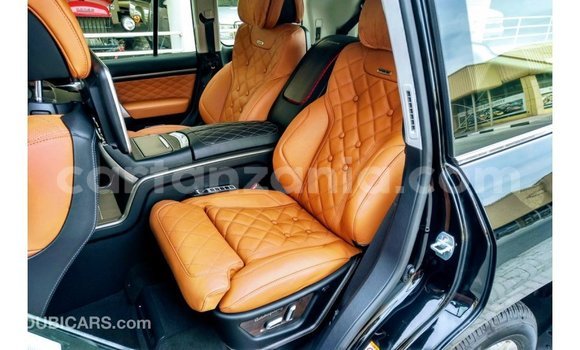 Nunua Imported Toyota Land Cruiser Nyeusi Gari ndani ya Import - Dubai nchini Arusha Nunua Imported Toyota Land Cruiser Nyeusi Gari ndani ya Import - Dubai nchini Arusha