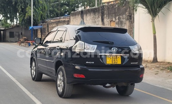Buy Used Toyota Harrier Silver Car in Dar es Salaam in Dar es Salaam