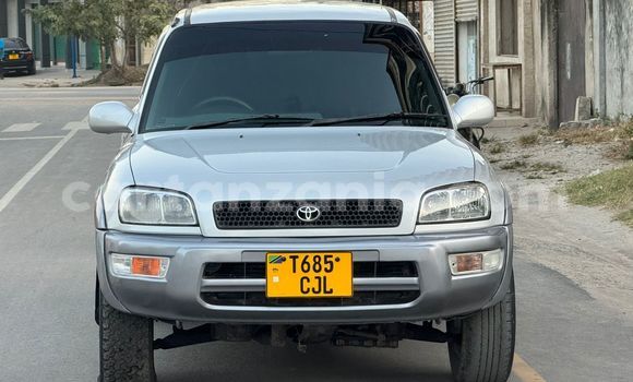 Buy Used Toyota RAV4 Silver Car in Dar es Salaam in Dar es Salaam
