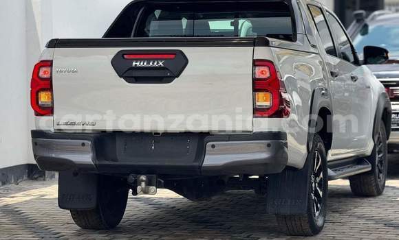 Buy Import Toyota Hilux White Car in Dar es Salaam in Dar es Salaam Buy Import Toyota Hilux White Car in Dar es Salaam in Dar es Salaam