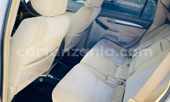 Buy Used Toyota Land Cruiser Prado White Car in Dar es Salaam in Dar es Salaam Buy Used Toyota Land Cruiser Prado White Car in Dar es Salaam in Dar es Salaam