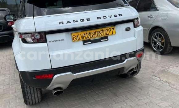Buy Import Land Rover Discovery White Car in Dar es Salaam in Dar es Salaam Buy Import Land Rover Discovery White Car in Dar es Salaam in Dar es Salaam