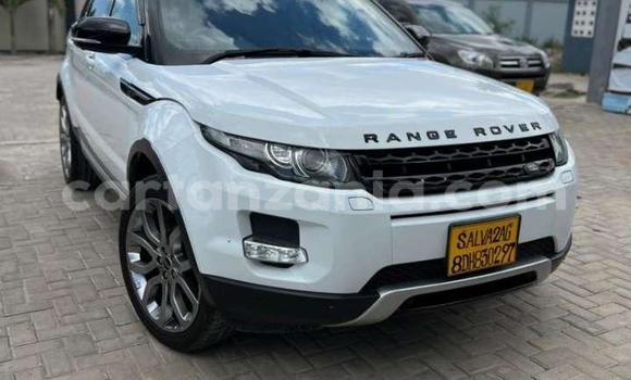 Buy Import Land Rover Discovery White Car in Dar es Salaam in Dar es Salaam Buy Import Land Rover Discovery White Car in Dar es Salaam in Dar es Salaam