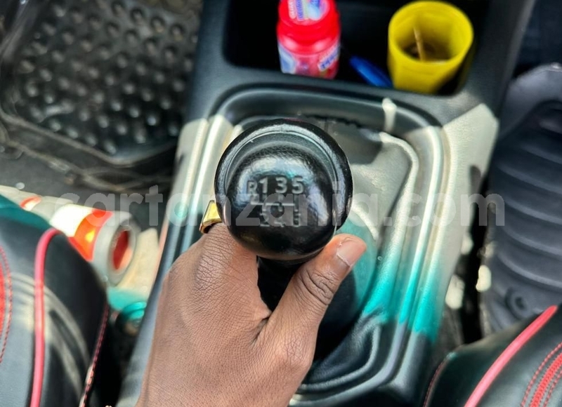 Big with watermark toyota hilux dar es salaam dar es salaam 24182