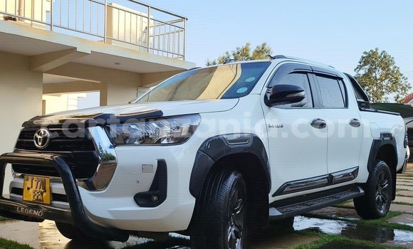 Buy Import Toyota Hilux White Car in Dar es Salaam in Dar es Salaam Buy Import Toyota Hilux White Car in Dar es Salaam in Dar es Salaam