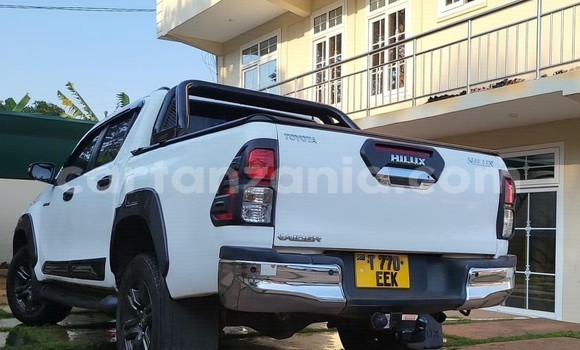 Buy Import Toyota Hilux White Car in Dar es Salaam in Dar es Salaam Buy Import Toyota Hilux White Car in Dar es Salaam in Dar es Salaam