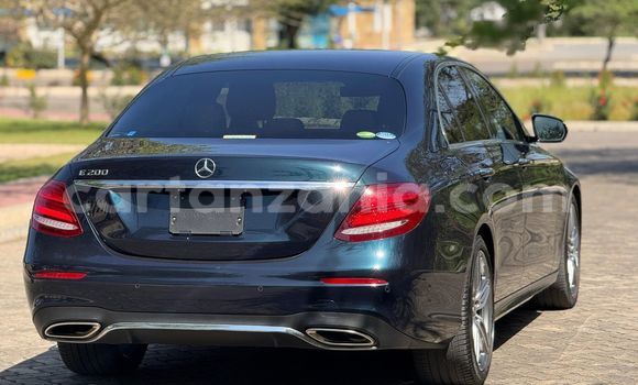 Buy Import Mercedes‒Benz E–Class Green Car in Dar es Salaam in Dar es Salaam Buy Import Mercedes‒Benz E–Class Green Car in Dar es Salaam in Dar es Salaam
