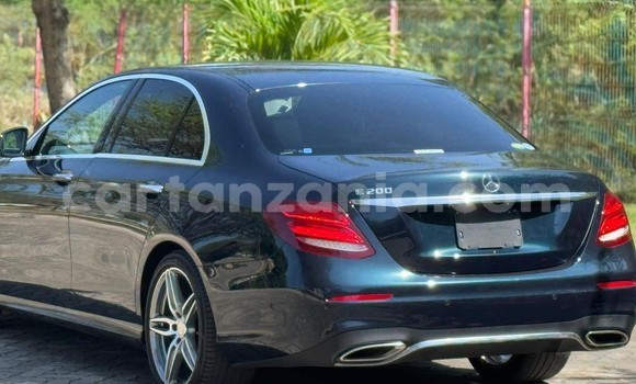Buy Import Mercedes‒Benz E–Class Green Car in Dar es Salaam in Dar es Salaam Buy Import Mercedes‒Benz E–Class Green Car in Dar es Salaam in Dar es Salaam