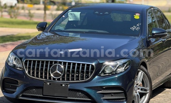 Buy Import Mercedes‒Benz E–Class Green Car in Dar es Salaam in Dar es Salaam Buy Import Mercedes‒Benz E–Class Green Car in Dar es Salaam in Dar es Salaam
