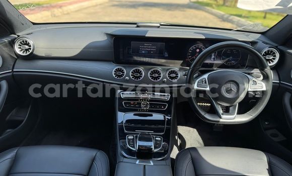 Buy Import Mercedes‒Benz E–Class Green Car in Dar es Salaam in Dar es Salaam Buy Import Mercedes‒Benz E–Class Green Car in Dar es Salaam in Dar es Salaam