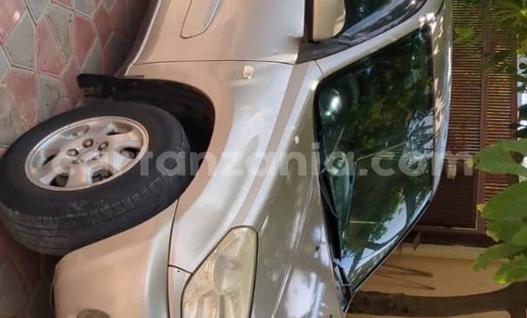 Buy Used Toyota RAV4 Brown Car in Dar es Salaam in Dar es Salaam Buy Used Toyota RAV4 Brown Car in Dar es Salaam in Dar es Salaam