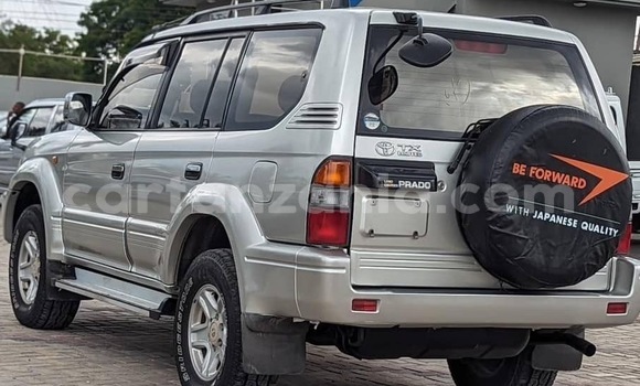 Nunua Mpya Toyota Prado Fedha Gari ndani ya Dar es Salaam nchini Dar es Salaam Nunua Mpya Toyota Prado Fedha Gari ndani ya Dar es Salaam nchini Dar es Salaam