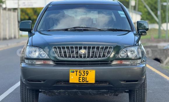 Buy Used Toyota Harrier Green Car in Dar es Salaam in Dar es Salaam Buy Used Toyota Harrier Green Car in Dar es Salaam in Dar es Salaam