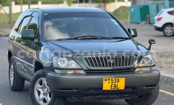 Buy Used Toyota Harrier Green Car in Dar es Salaam in Dar es Salaam Buy Used Toyota Harrier Green Car in Dar es Salaam in Dar es Salaam