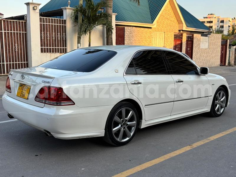 Big with watermark toyota crown dar es salaam dar es salaam 24281