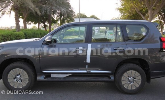 Nunua Imported Toyota Prado Nyingine Gari ndani ya Import - Dubai nchini Arusha Nunua Imported Toyota Prado Nyingine Gari ndani ya Import - Dubai nchini Arusha