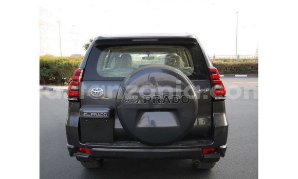 Nunua Imported Toyota Prado Nyingine Gari ndani ya Import - Dubai nchini Arusha Nunua Imported Toyota Prado Nyingine Gari ndani ya Import - Dubai nchini Arusha
