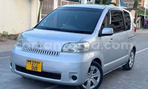 Buy Used Toyota Porte Silver Car in Dar es Salaam in Dar es Salaam