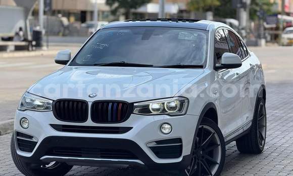 Buy Import BMW X4 White Car in Dar es Salaam in Dar es Salaam