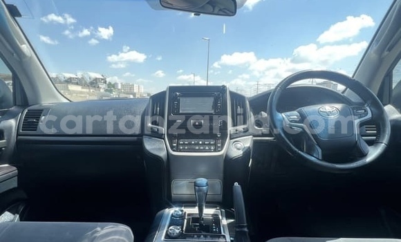 Buy Used Toyota Land Cruiser White Car in Mkuranga in Pwani Buy Used Toyota Land Cruiser White Car in Mkuranga in Pwani