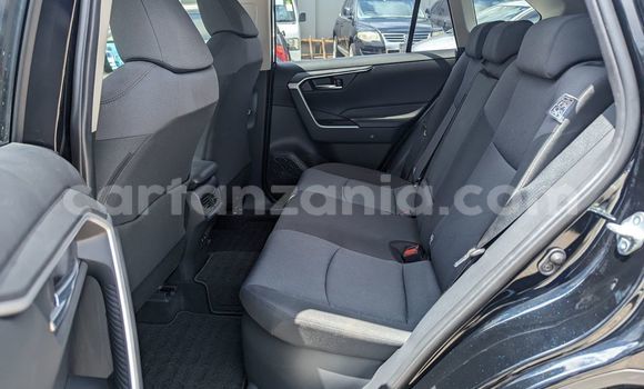 Buy Used Range Rover Evoque Black Car in Dar es Salaam in Dar es Salaam Buy Used Range Rover Evoque Black Car in Dar es Salaam in Dar es Salaam