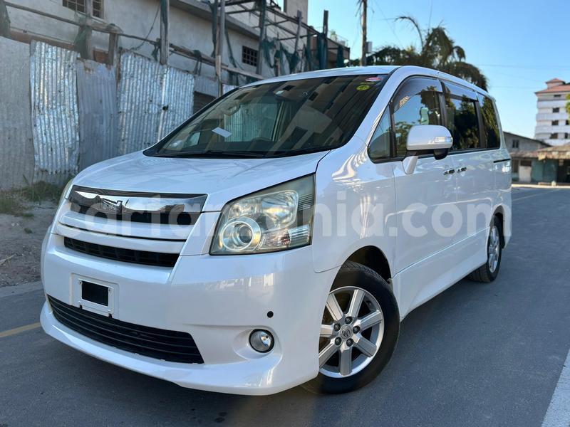 Big with watermark toyota noah dar es salaam dar es salaam 24376