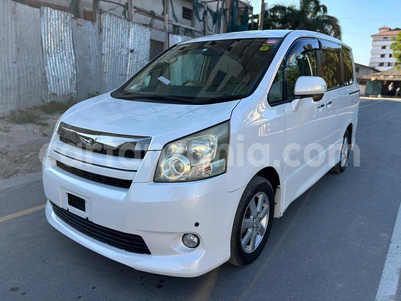 Big with watermark toyota noah dar es salaam dar es salaam 24376