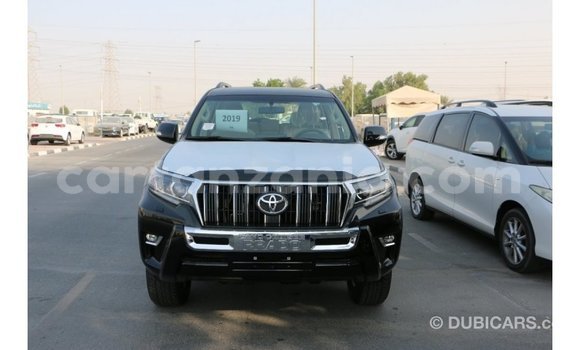Nunua Imported Toyota Prado Nyeusi Gari ndani ya Import - Dubai nchini Arusha Nunua Imported Toyota Prado Nyeusi Gari ndani ya Import - Dubai nchini Arusha