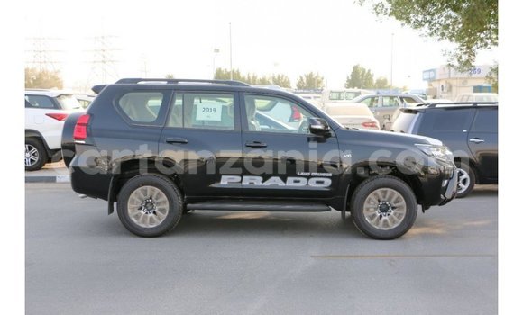 Nunua Imported Toyota Prado Nyeusi Gari ndani ya Import - Dubai nchini Arusha Nunua Imported Toyota Prado Nyeusi Gari ndani ya Import - Dubai nchini Arusha