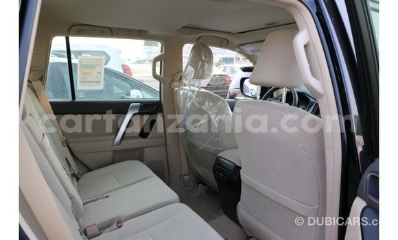 Nunua Imported Toyota Prado Nyeusi Gari ndani ya Import - Dubai nchini Arusha Nunua Imported Toyota Prado Nyeusi Gari ndani ya Import - Dubai nchini Arusha